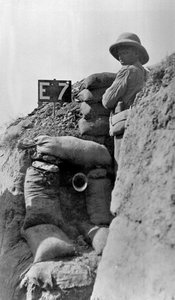 Britse troepen in loopgraven, Sannayat, 1916